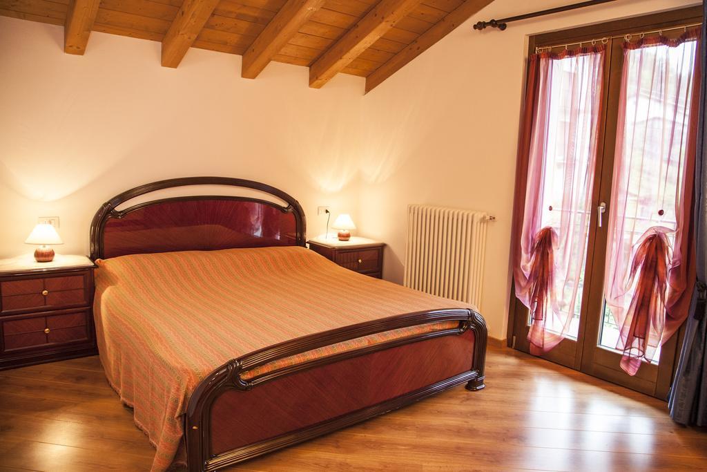 Appartement Casa Sole à Vercana Chambre photo